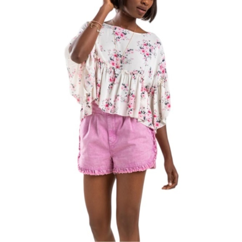 NEW Francesca’s Ingrid Floral Babydoll Blouse Size Small